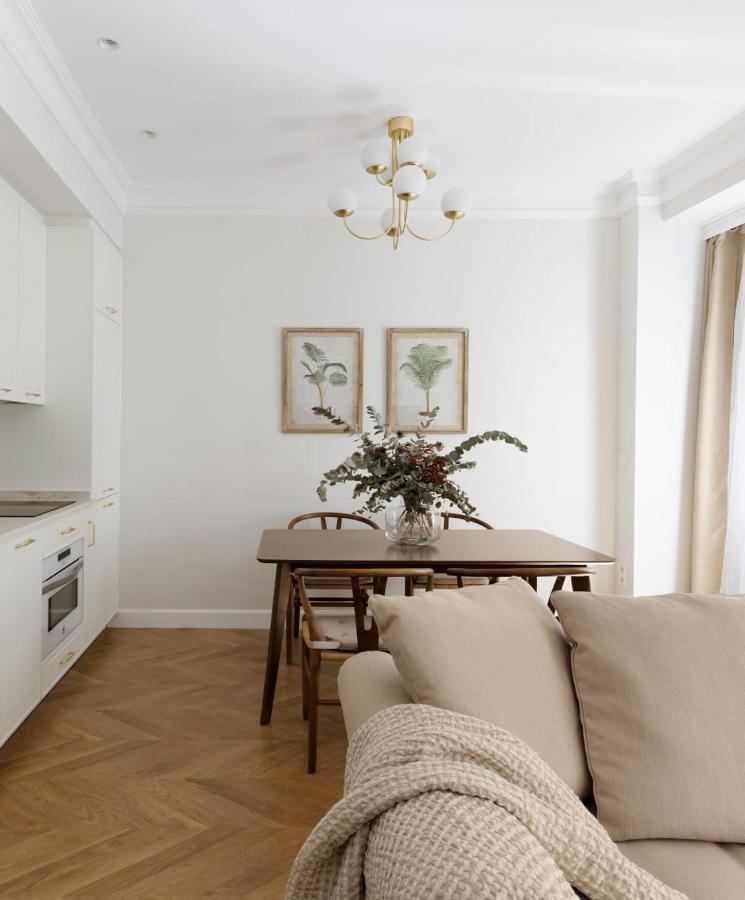 Deluxe Apartment Near Gran Via Madrid Exterior foto