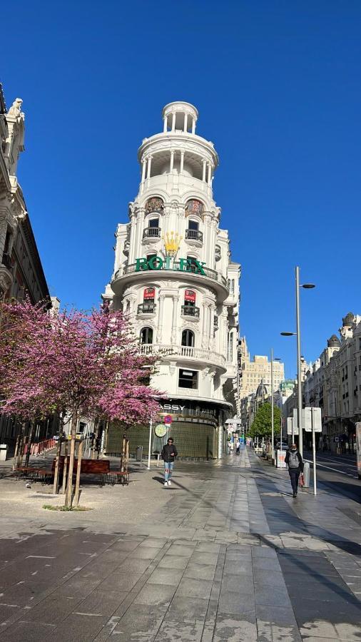 Deluxe Apartment Near Gran Via Madrid Exterior foto